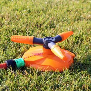 Кругові дощувачі на підставці